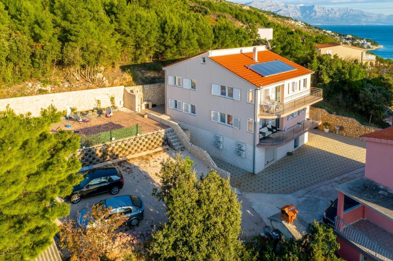 Family Friendly Apartments With A Swimming Pool Stanici, Omis - 18676 Exterior photo
